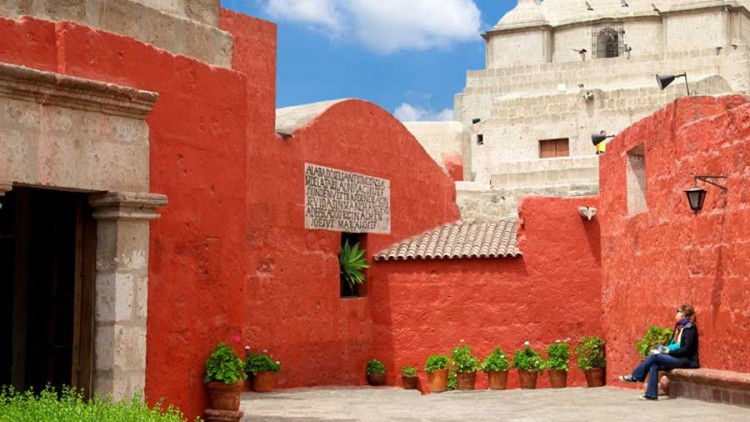 faa-arequipa-santa-catalina-convent