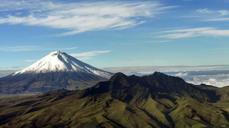 faa-cotopaxi-ruminahuani-volcano