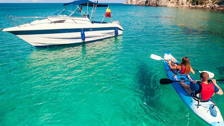 faa-galapagos-watersport-kayaking