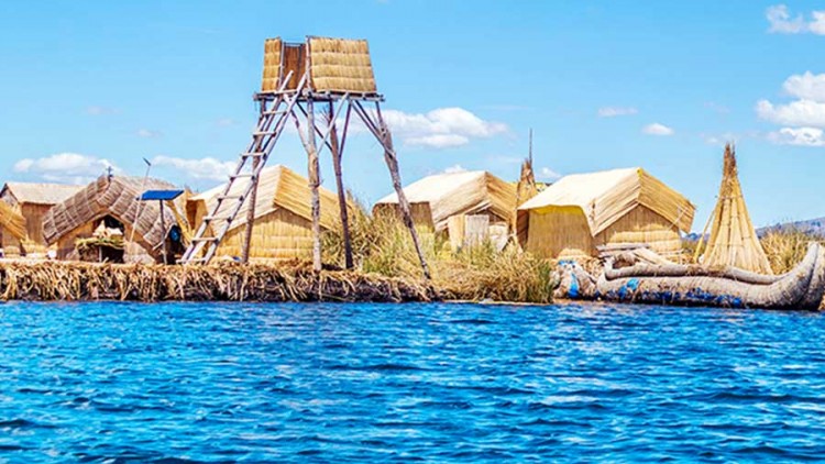 uros-floating-islands