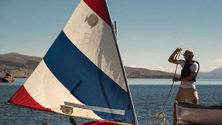 faa-puno-and-lake-titicaca-waterspot