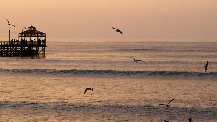 trujillo-huanchaco-peru