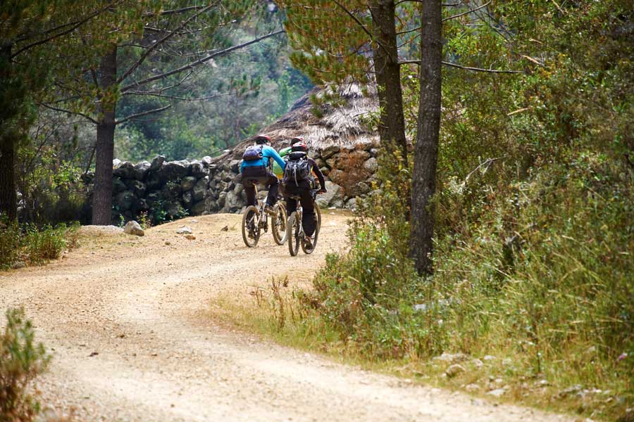 kuoda-blog-cusco-sacred-valley-biking