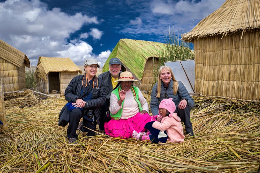 speaking-peruvian-family-puno