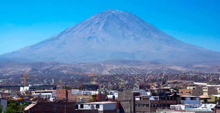 mountain-biking-in-peru