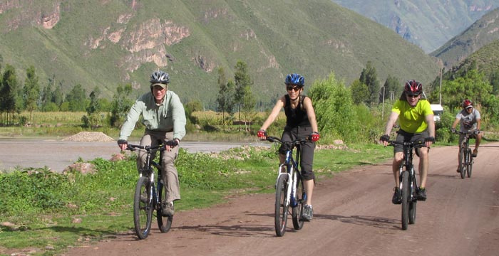 mountain-biking-in-peru