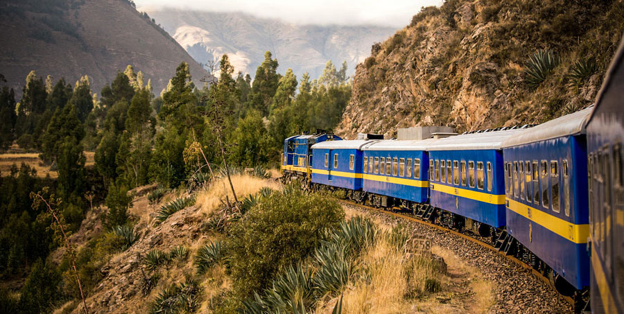 kuoda-blog-best-things-do-peru-2017-andean-explorer-train-cusco-puno