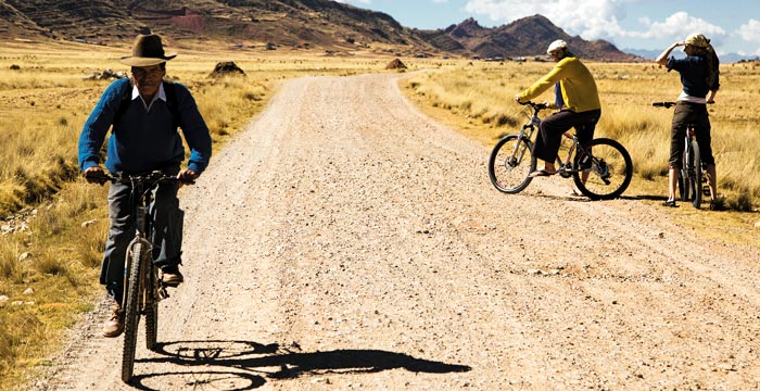 mountain-biking-in-peru