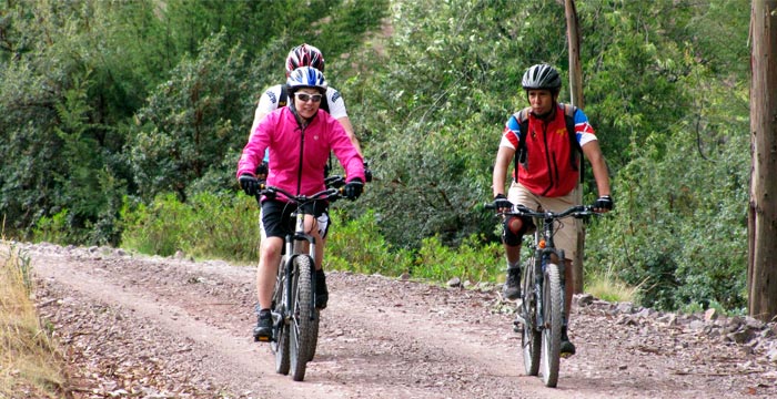 mountain-biking-in-peru