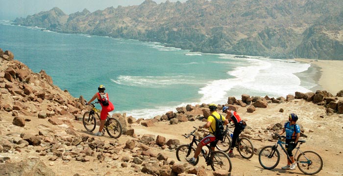 mountain-biking-in-peru