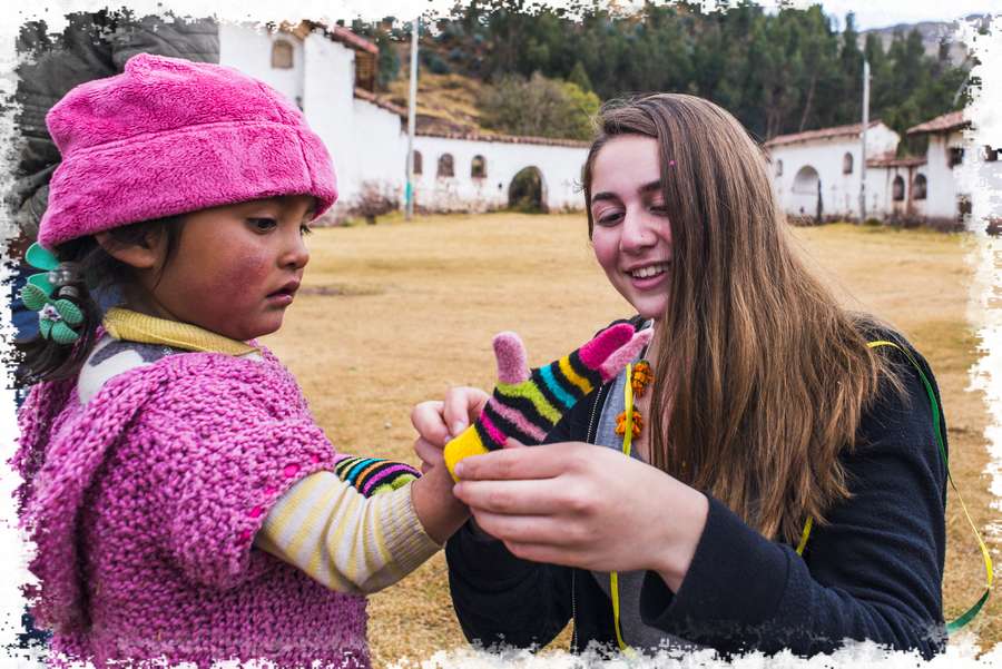 5-Tips-For-How-To-Be-Respectful-of-Peruvian-Culture-donations