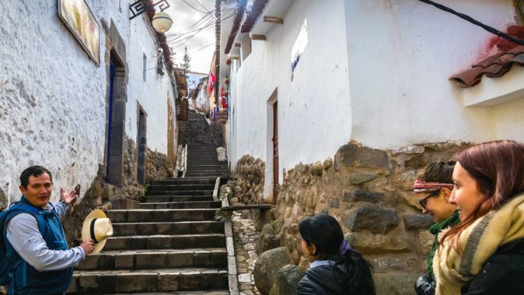 How to Mingle with the Locals in Cusco