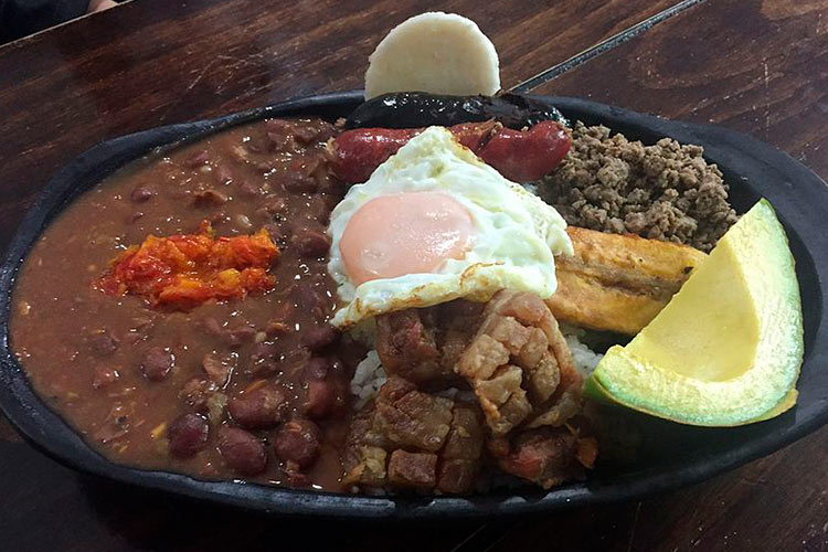 Bandeja Paisa