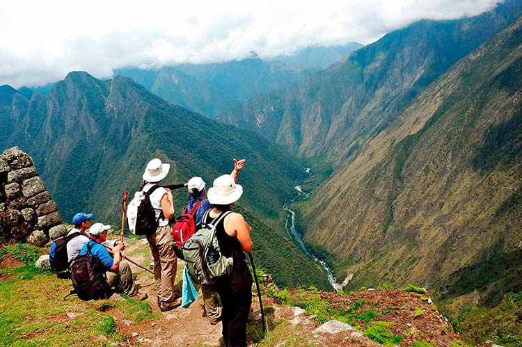 rainy season peru