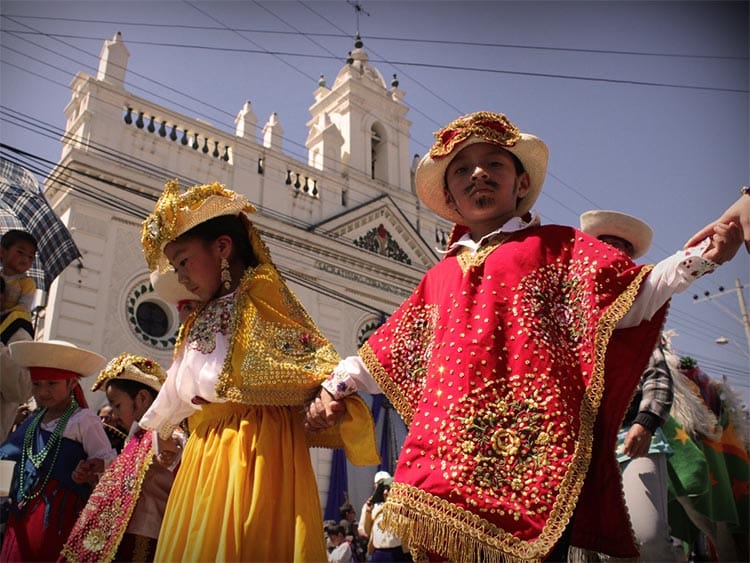 christmas in ecuador dance