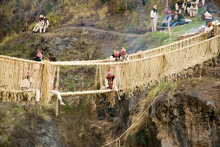 Qeswacchaca bridge