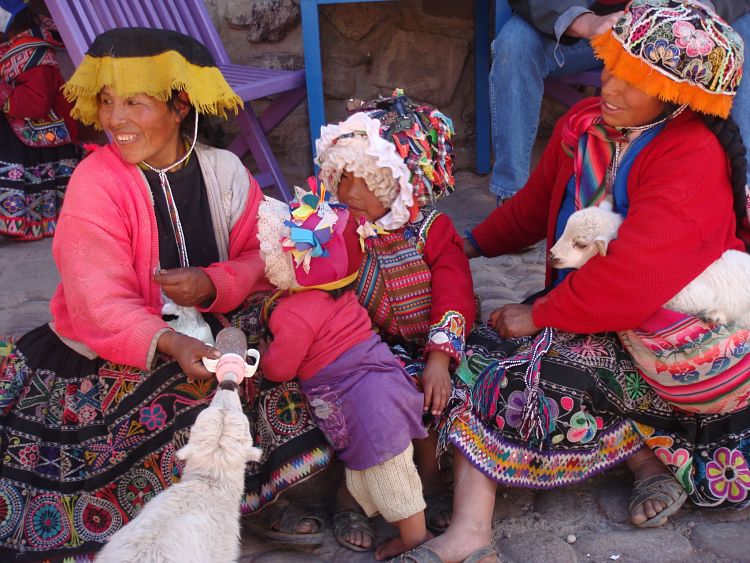 ollantaytambo peru travel