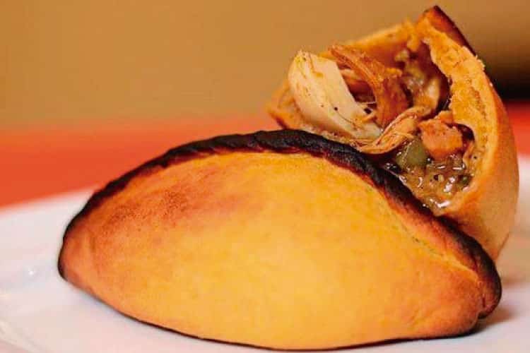 salteña empanada boliviana