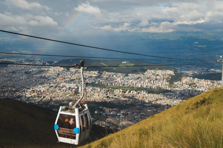 Quito cablestone